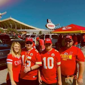 Meet your Posher, Kyle